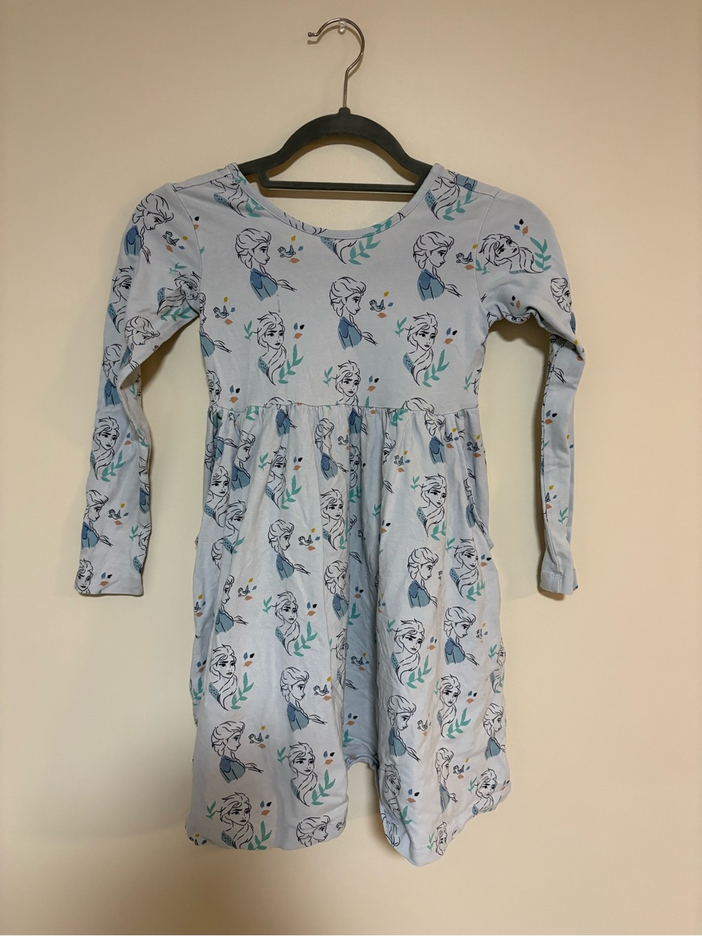 Hannah Andersson girl long sleeve Disney Elsa dress